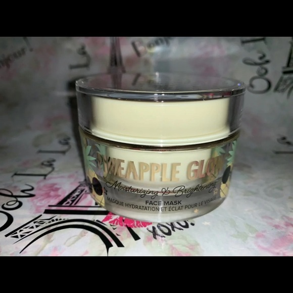 🛍 Too Faced Pineapple Glow Moisturizer 🛍